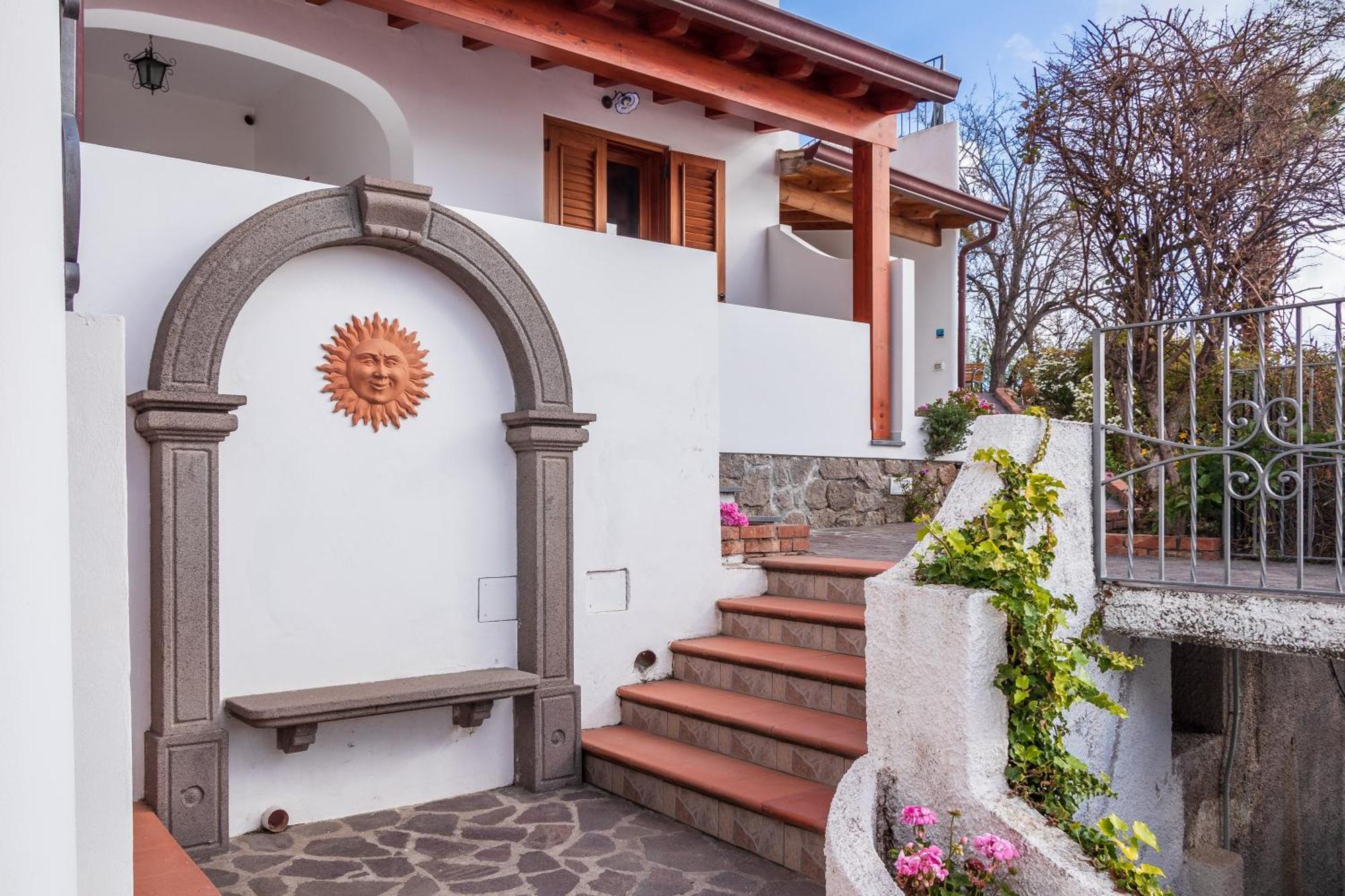 Hotel Residence La Villetta Canneto  Exterior foto